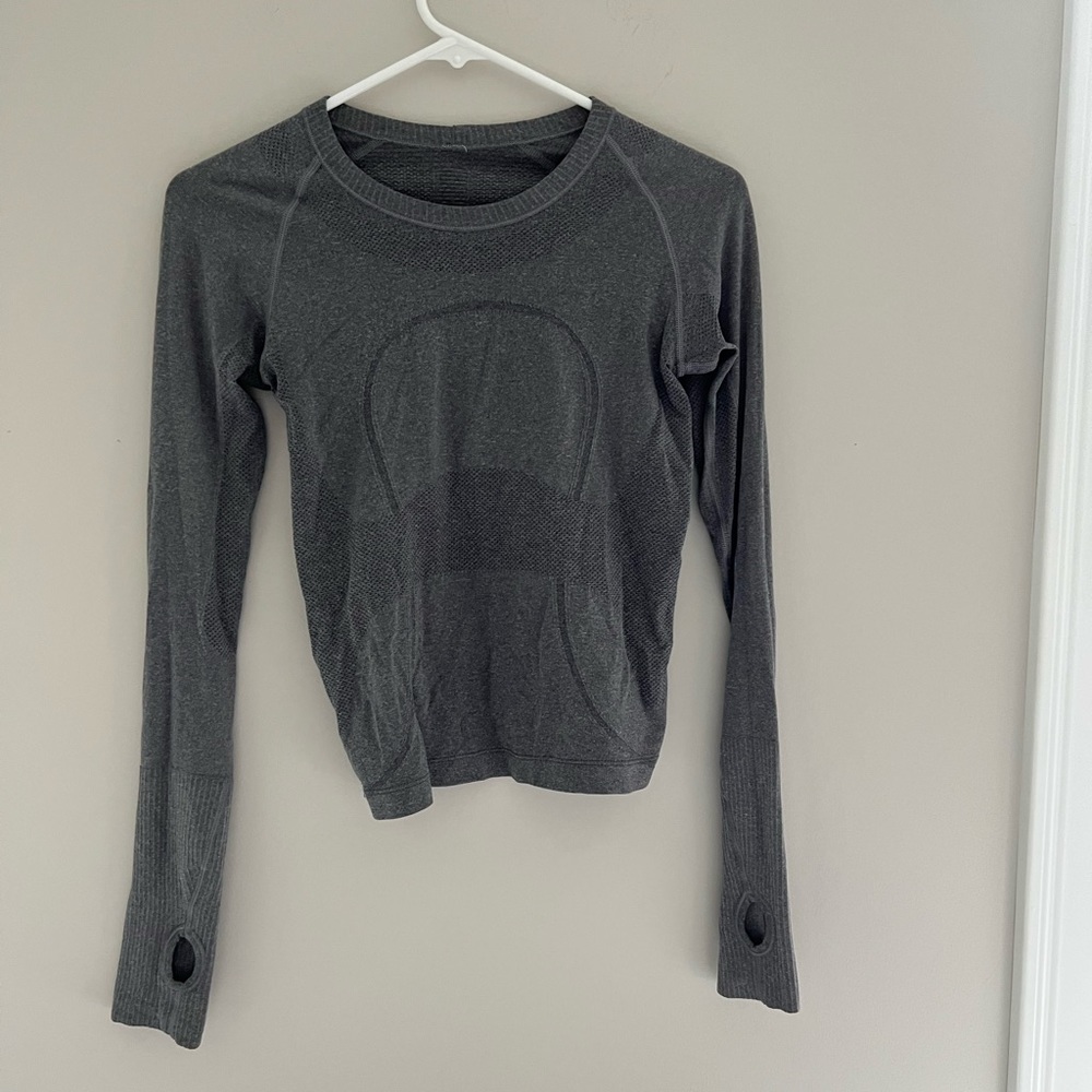 Lululemon Swiftly Tech Longsleeve